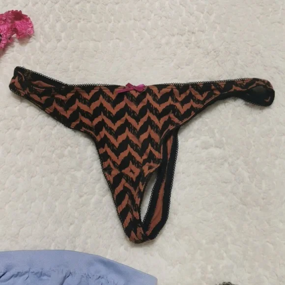 Sold - Picture 4 of 9